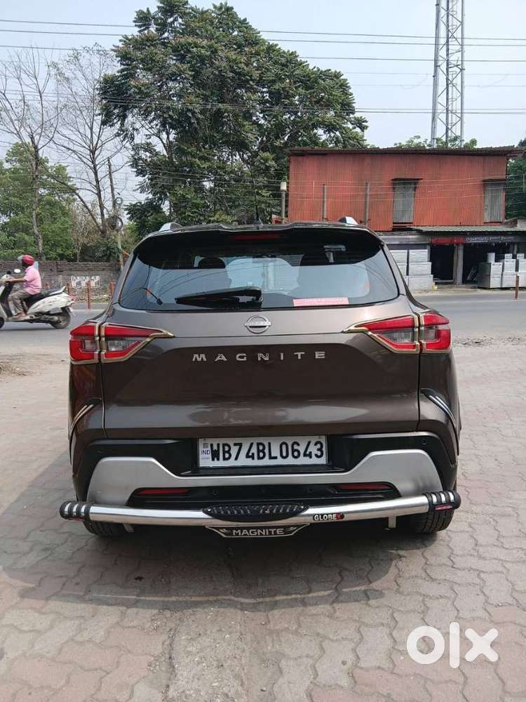 Nissan Magnite 1.0 Xv, 2022, Petrol