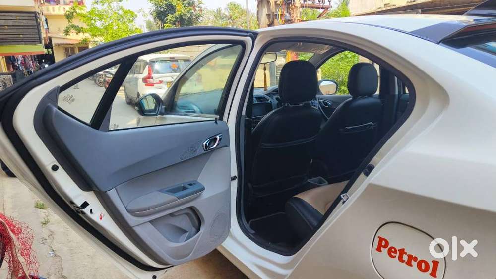 Tata Tigor 2021 Petrol