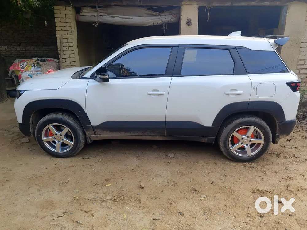 Maruti Suzuki Brezza Lxi 2026