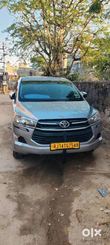 Toyota Innova Crysta 2017
