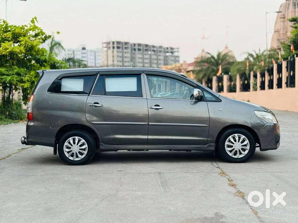Toyota Innova 2.5 Gx 7 Str Bs-iii, 2012, Diesel