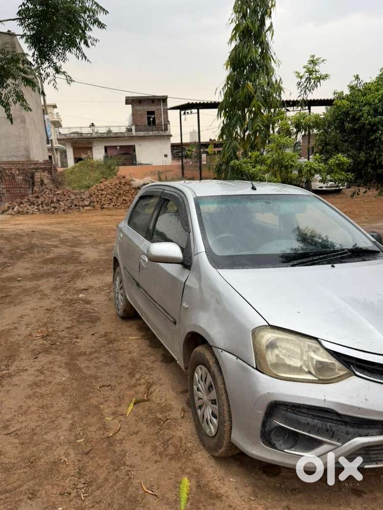 Toyota Etios Liva 2012 Diesel 170000 Km Driven
