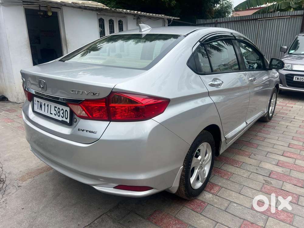 Honda City V Mt, 2015, Petrol
