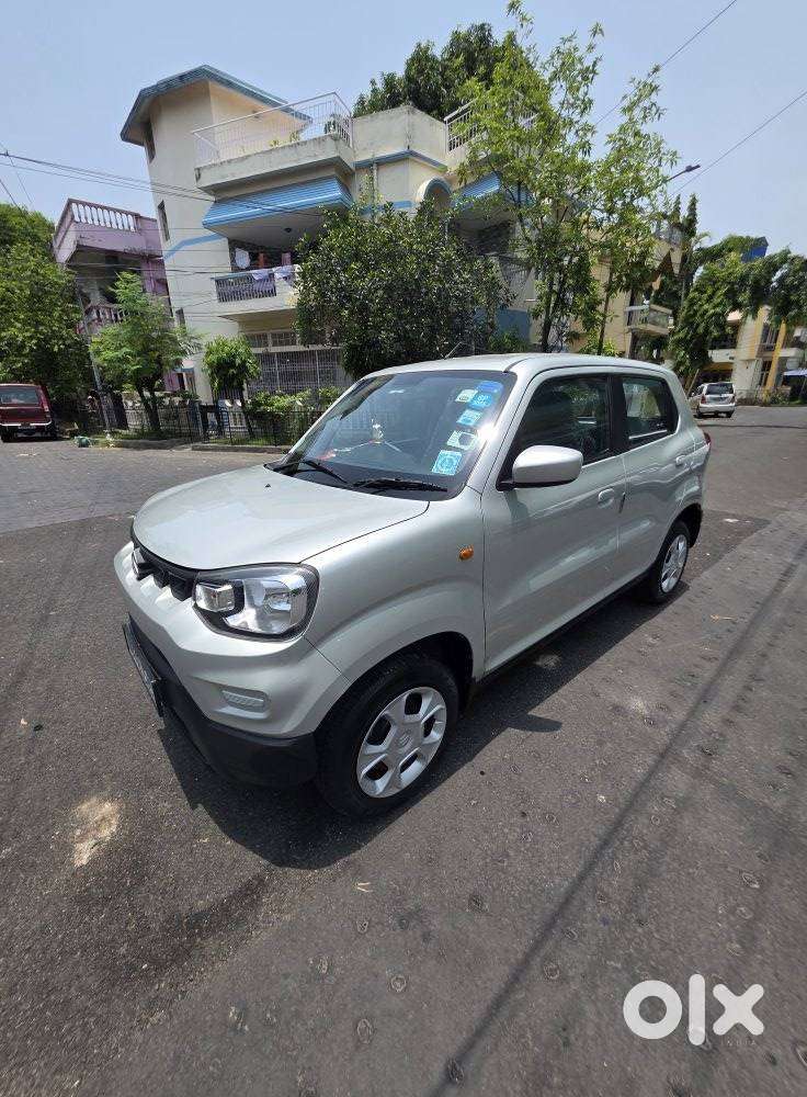 Maruti Suzuki S-presso Vxi Plus, 2022, Petrol