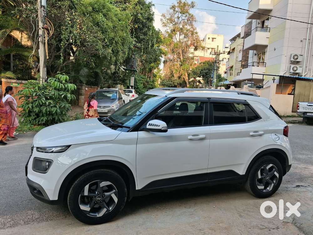 Hyundai Venue Sx (o) Mt 1.5 Diesel, 2019, Diesel