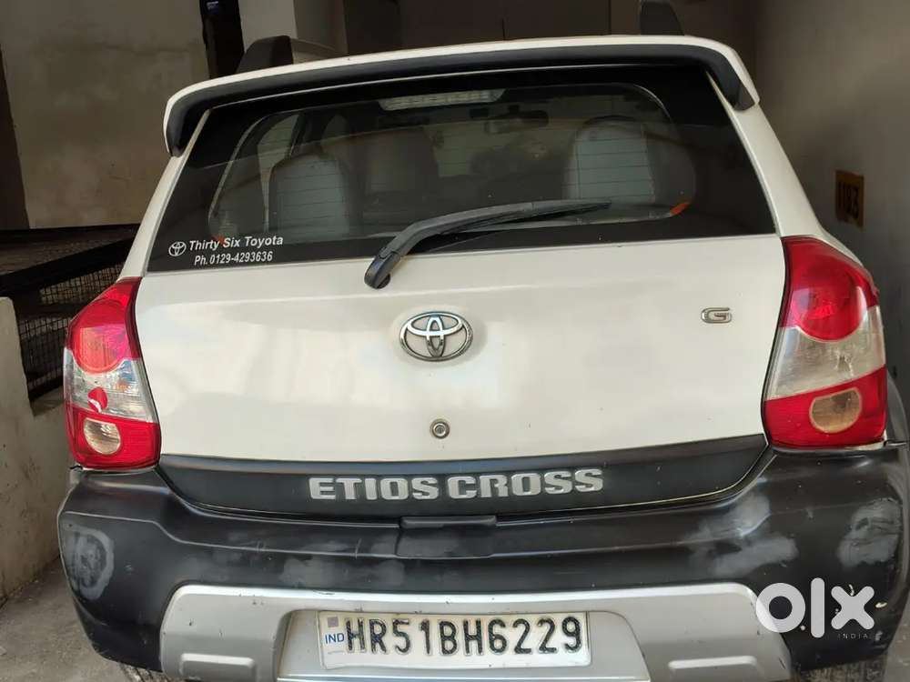 Toyota Etios Cross 1.2 2016