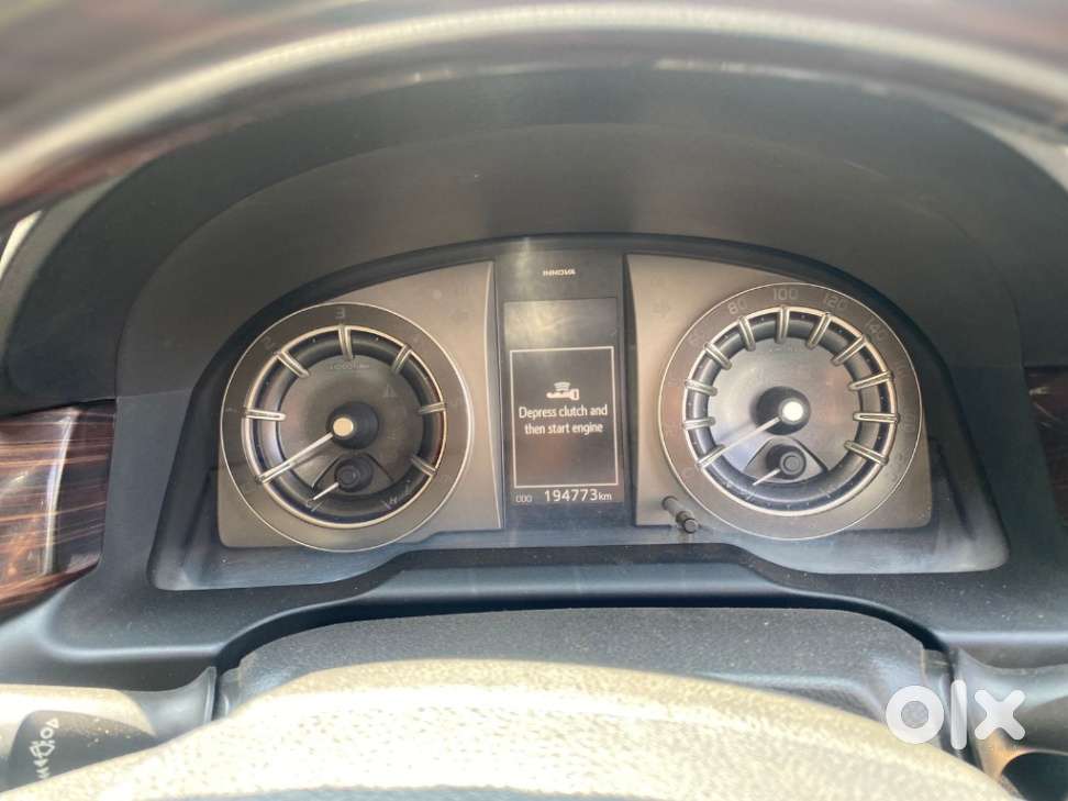 Toyota Innova Crysta 2.4 Z 7 Str, 2017, Diesel