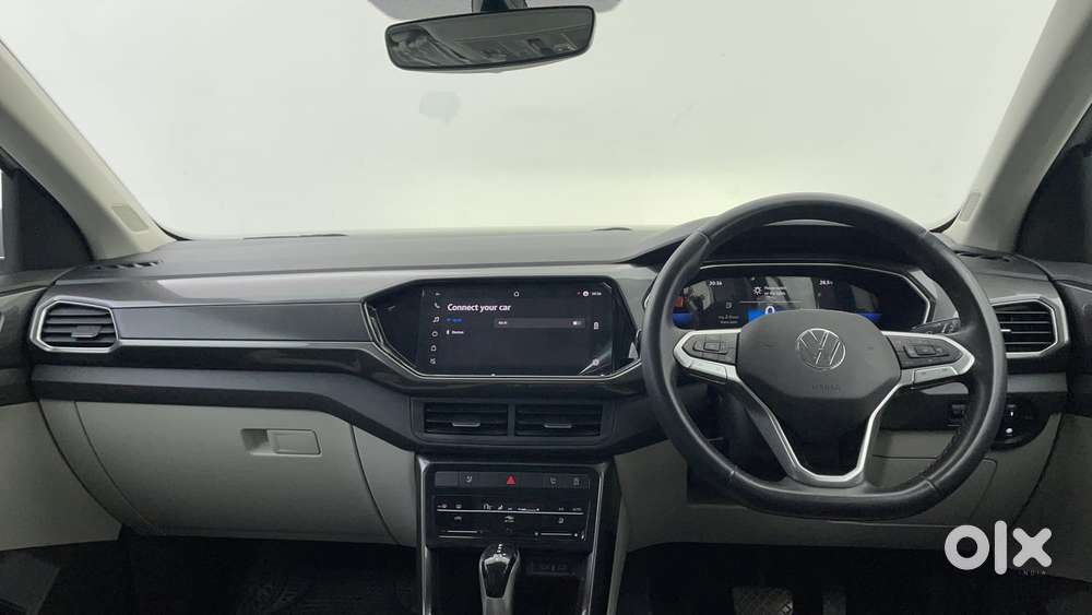 Volkswagen Taigun Topline 1.0 Tsi At (electric Seats), 2023, Petrol