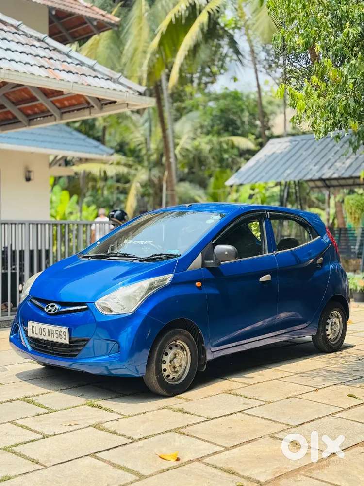 Hyundai Eon 2013. Good Condition Paper's All Clear