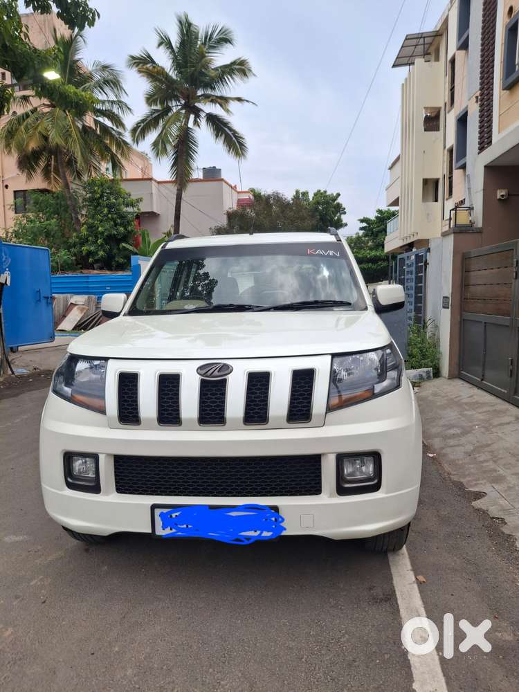 Mahindra Tuv 300 T10, 2019, Diesel