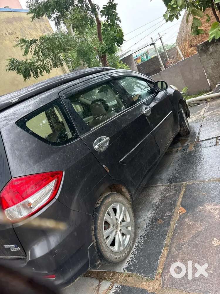 Maruti Suzuki Ertiga 2017