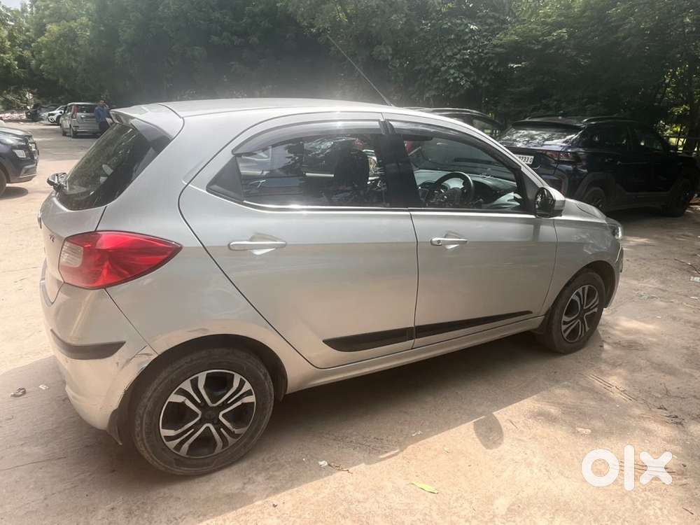 Tata Tiago Petrol 2019