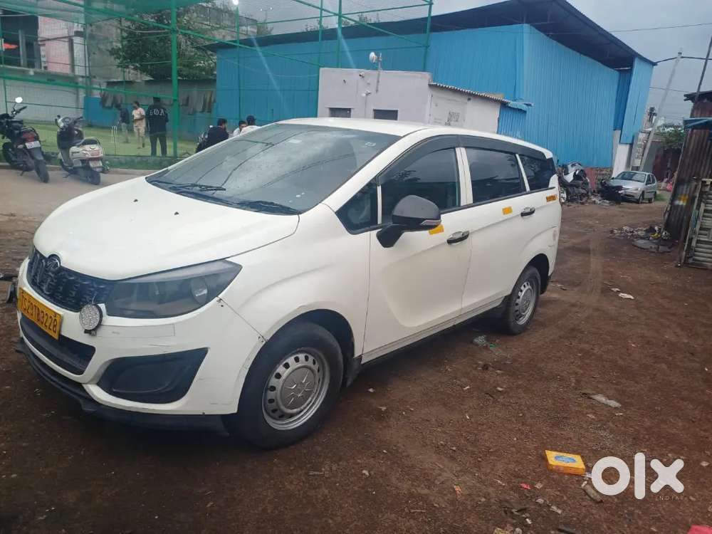 Mahindra Marazzo Diesel 2019 Variant