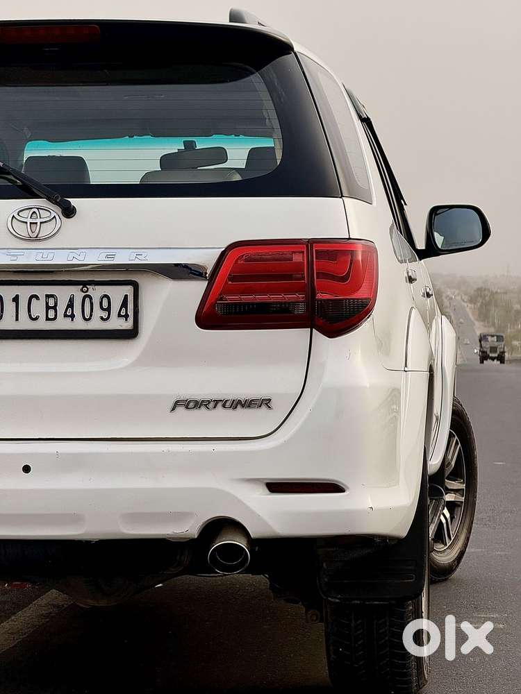 Toyota Fortuner 3.0 4x4 Manual, 2011, Diesel