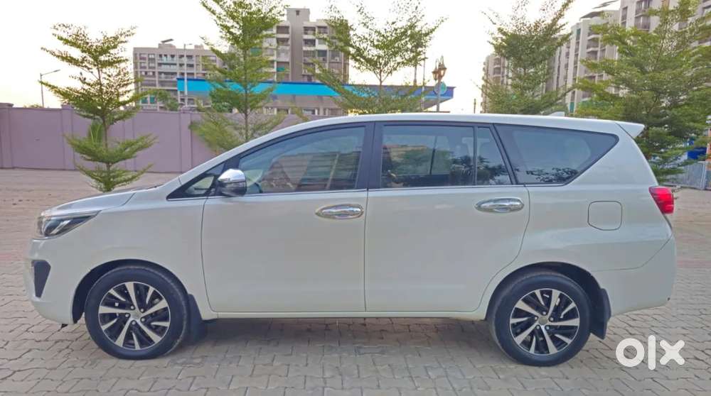 Toyota Innova Crysta, 2023, Diesel