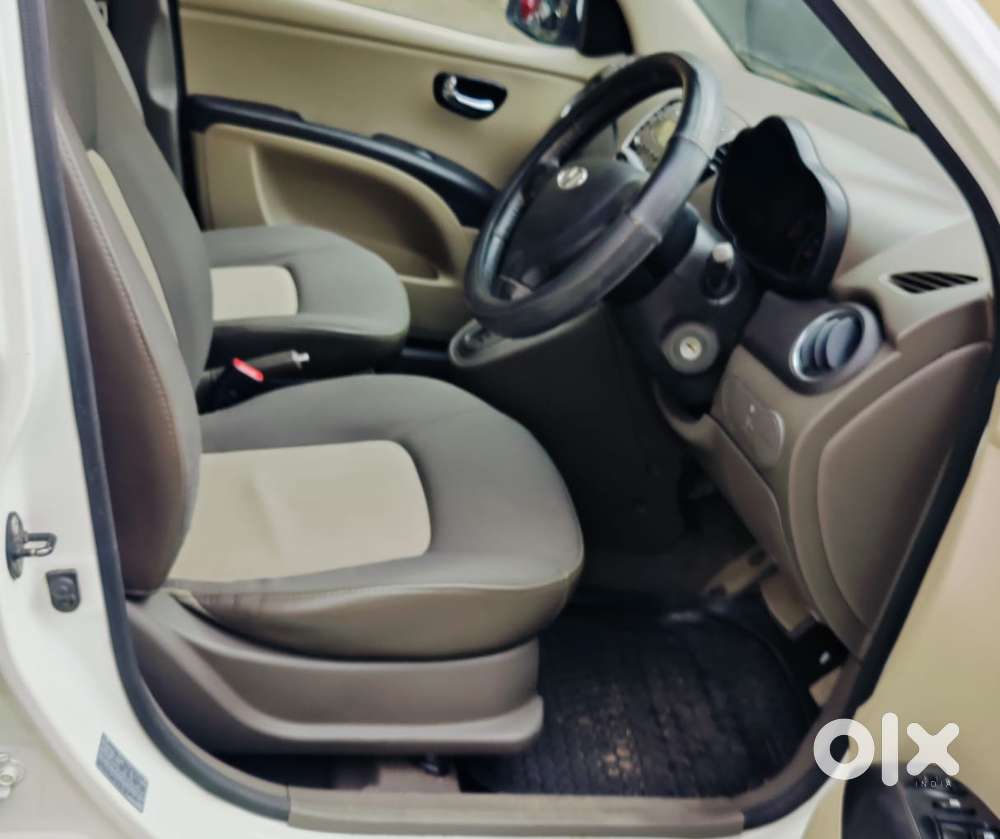 Hyundai I10 Sportz 1.2 Automatic Kappa2, 2013, Petrol