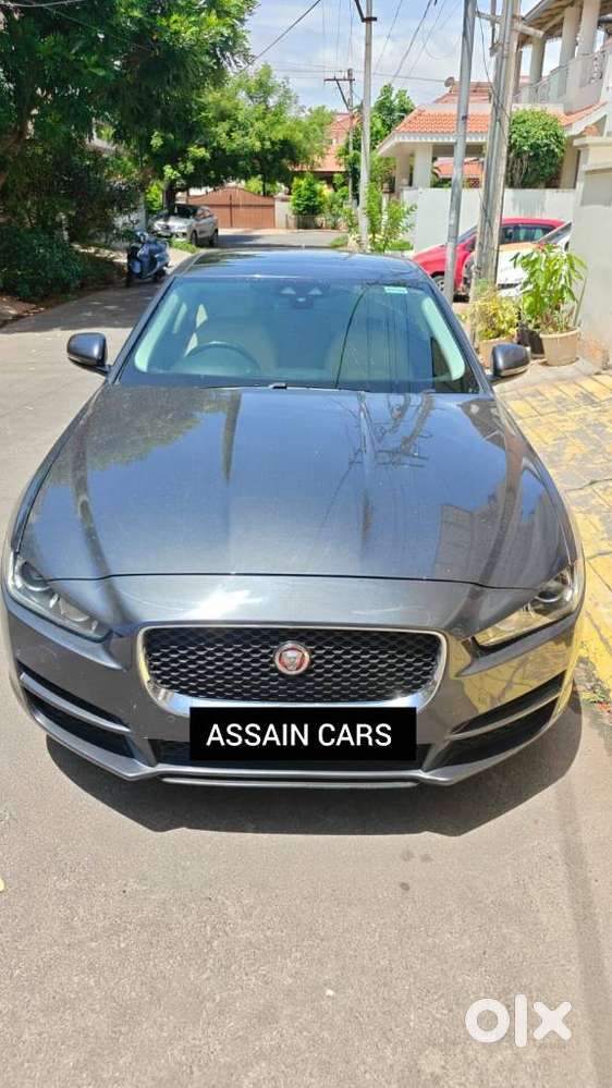 Jaguar Xe Prestige, 2016, Petrol