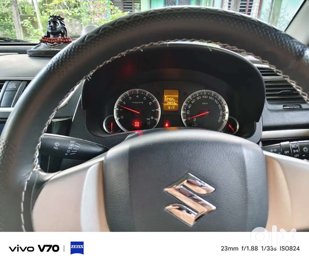 Maruti Suzuki Swift Vxi 2017