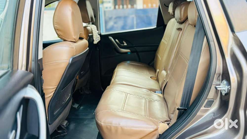 Mahindra Xuv500 W9 1.99, 2019, Diesel