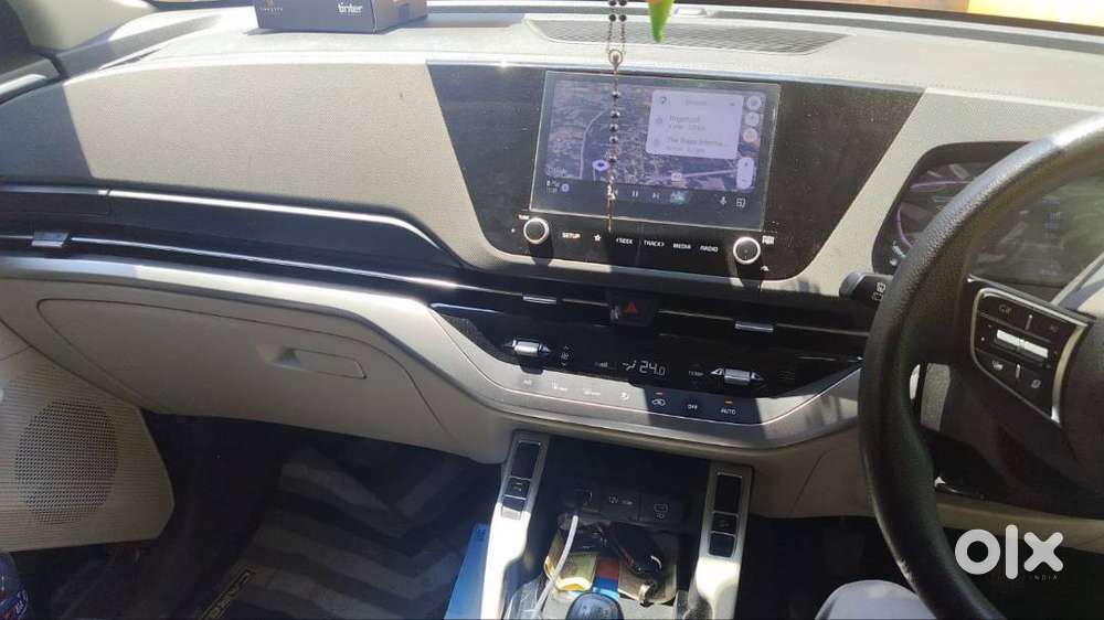 Kia Carens 2023  1st Owner  40,000 Km  Excellent Condition