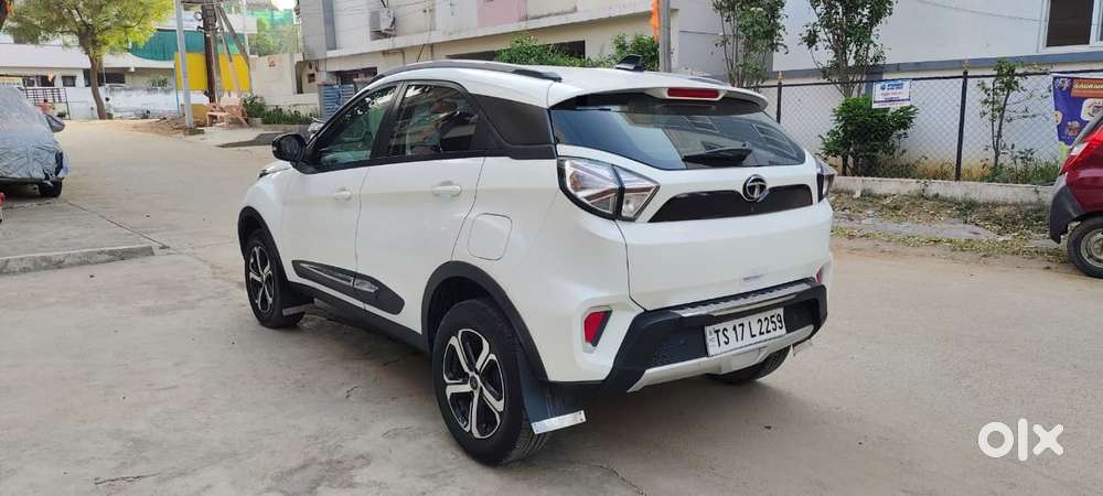 Tata Nexon 1.2 Revotron Xz Plus, 2022, Petrol