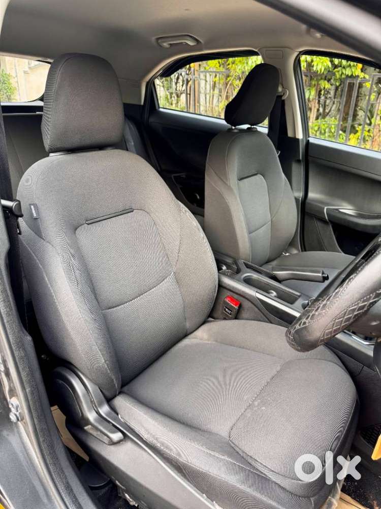 Tata Nexon, 2024, Petrol