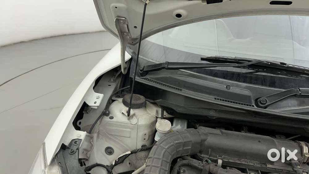 Maruti Suzuki Dzire Zxi Ags, 2022, Petrol
