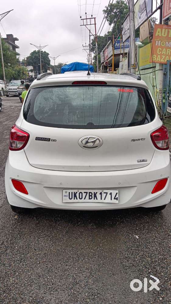 Hyundai Grand I10 2013-2016 Sportz Edition, 2015, Petrol