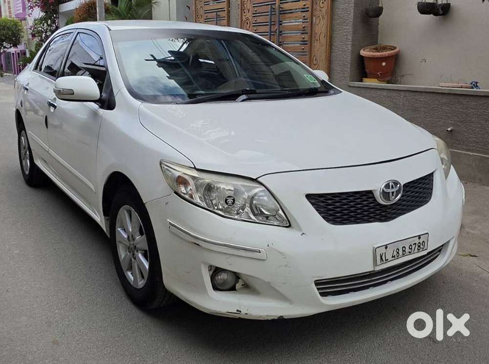 Toyota Corolla Altis J, 2011, Diesel