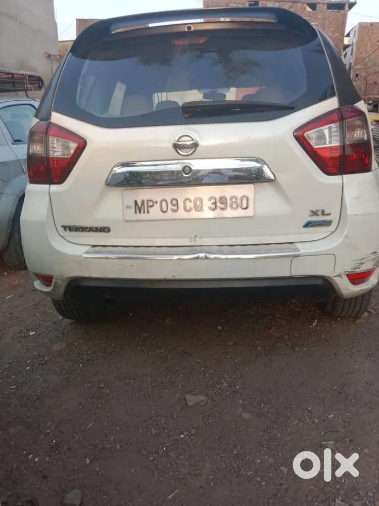 Nissan Terrano 2014