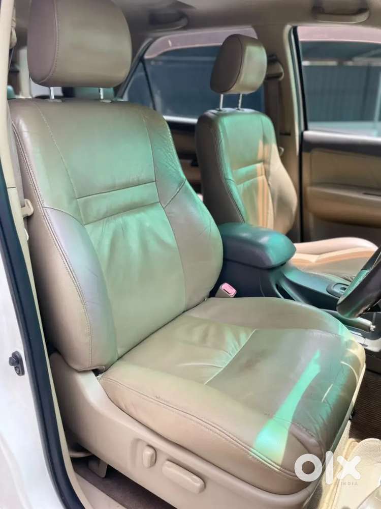 Toyota Fortuner 3.0 2013