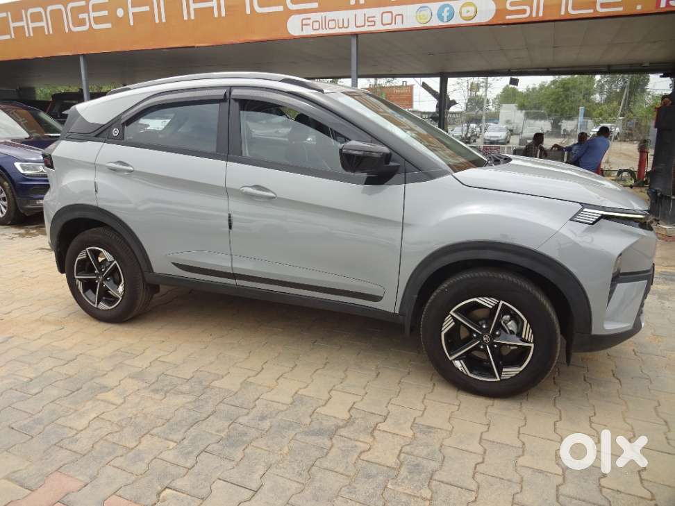 Tata Nexon Creative Plus S 1.2 Revotron Petrol 6 Amt, 2026, Petrol