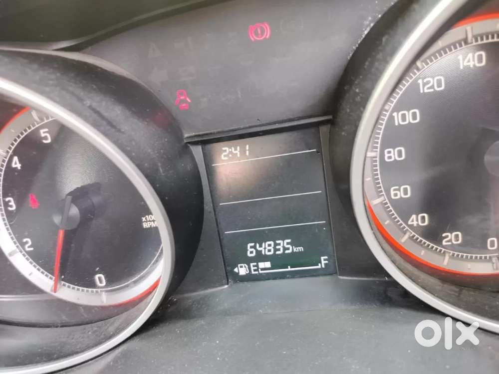 Maruti Suzuki Swift Vxi, 2018, Petrol
