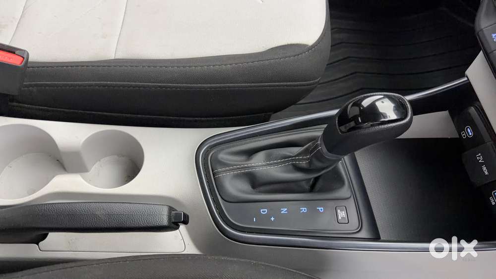 Hyundai New I20 1.2 Sportz Ivt, 2024, Petrol