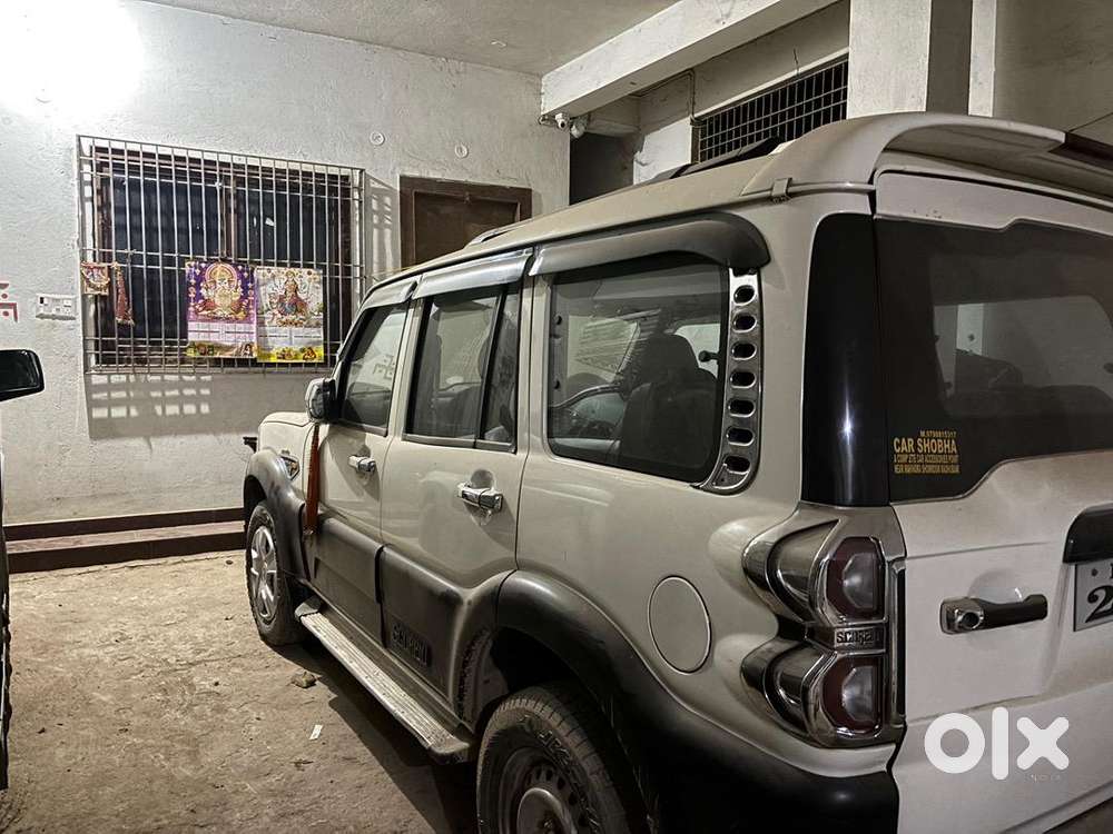 Mahindra Scorpio 2017 Diesel Well Maintained