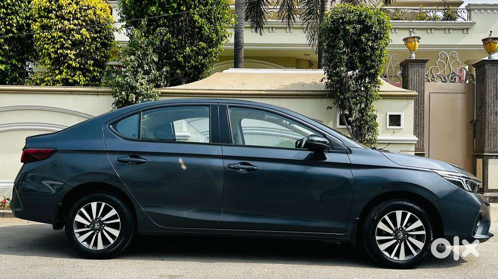 Honda City 1.5 V 5th Gen I-vtec Mt, 2024, Petrol