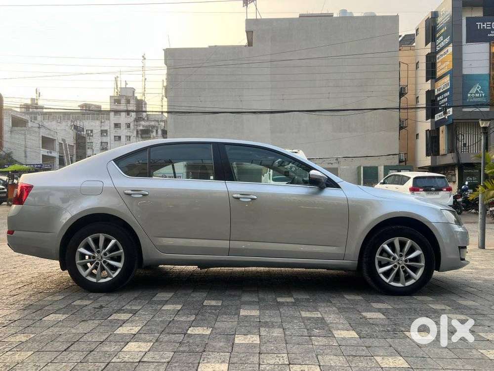 Skoda Octavia 2.0 Elegance Tdi Cr At, 2014, Diesel