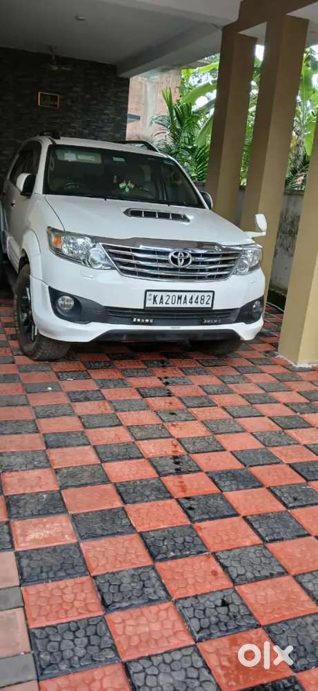 Toyota Fortuner Legender 2015 
Good Condition