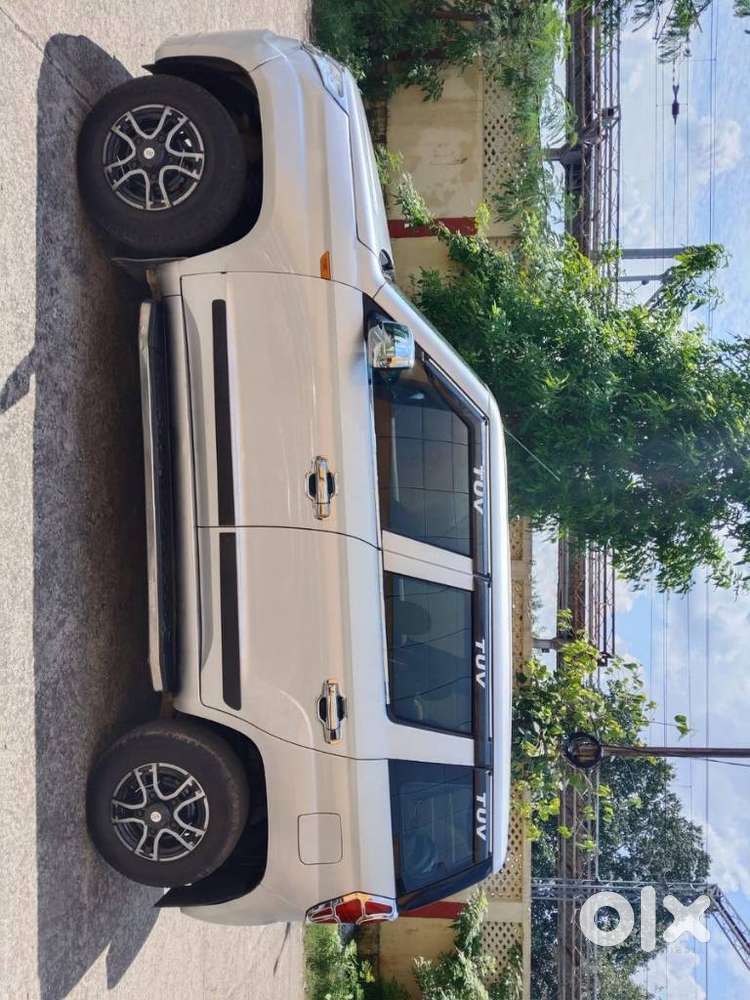 Mahindra Tuv 300 T4, 2017, Diesel