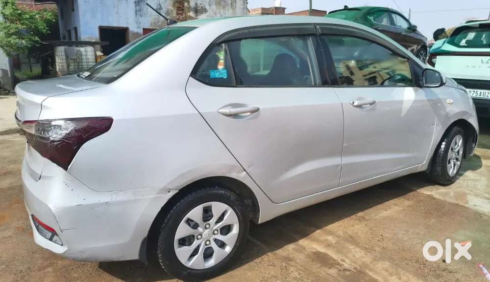Hyundai Xcent 2018 Diesel 75500 Km Driven