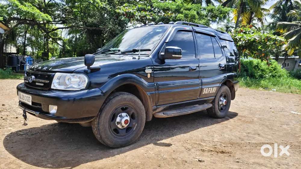 Tata Safari Dicor 2010
