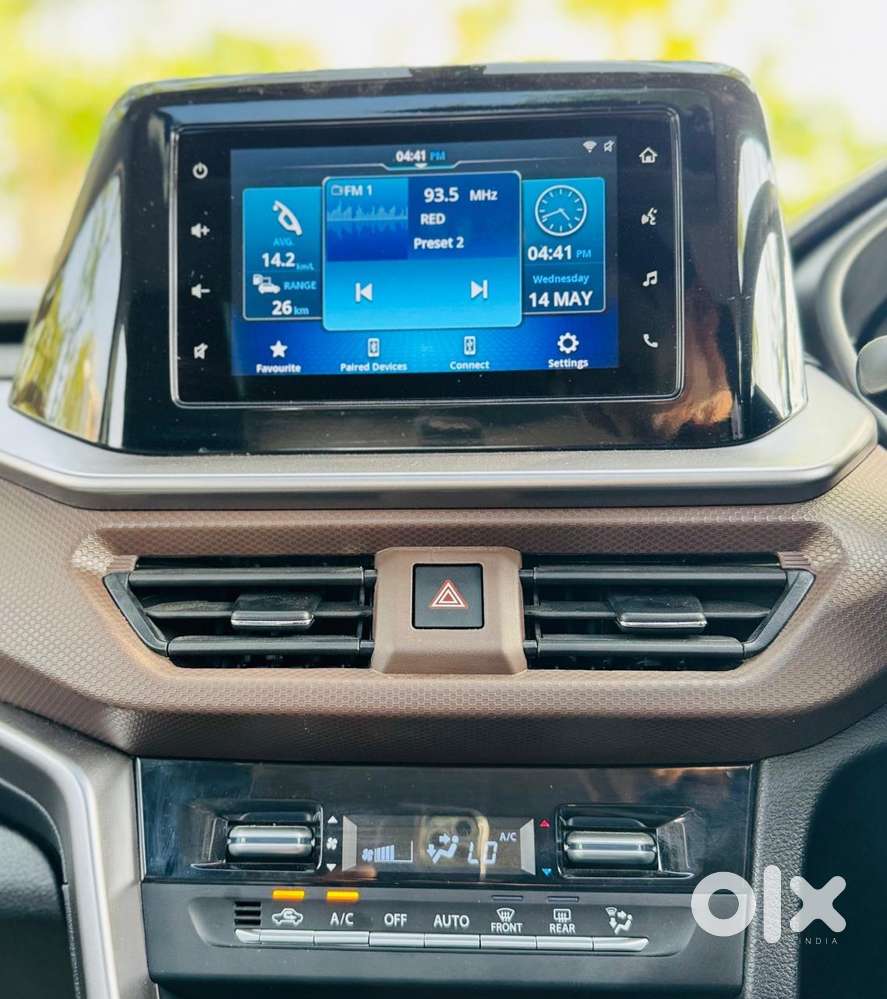 Maruti Suzuki Brezza 1.5 Zxi Plus Smart Hybrid, 2024, Petrol