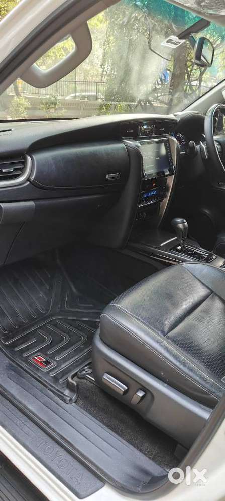 Toyota Fortuner 4x2 At 2.8 Diesel, 2021, Diesel