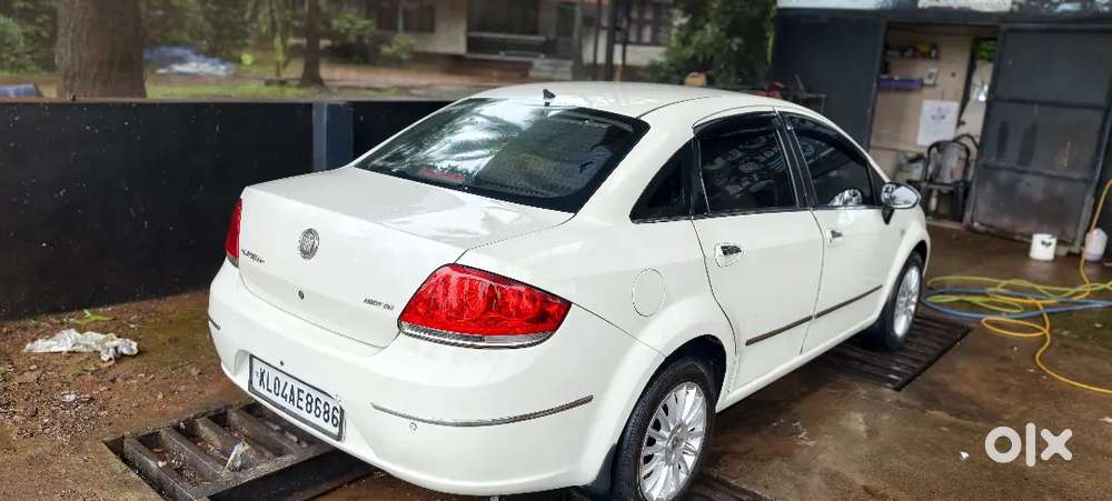 Fiat Linea Emotion Diesel 2013