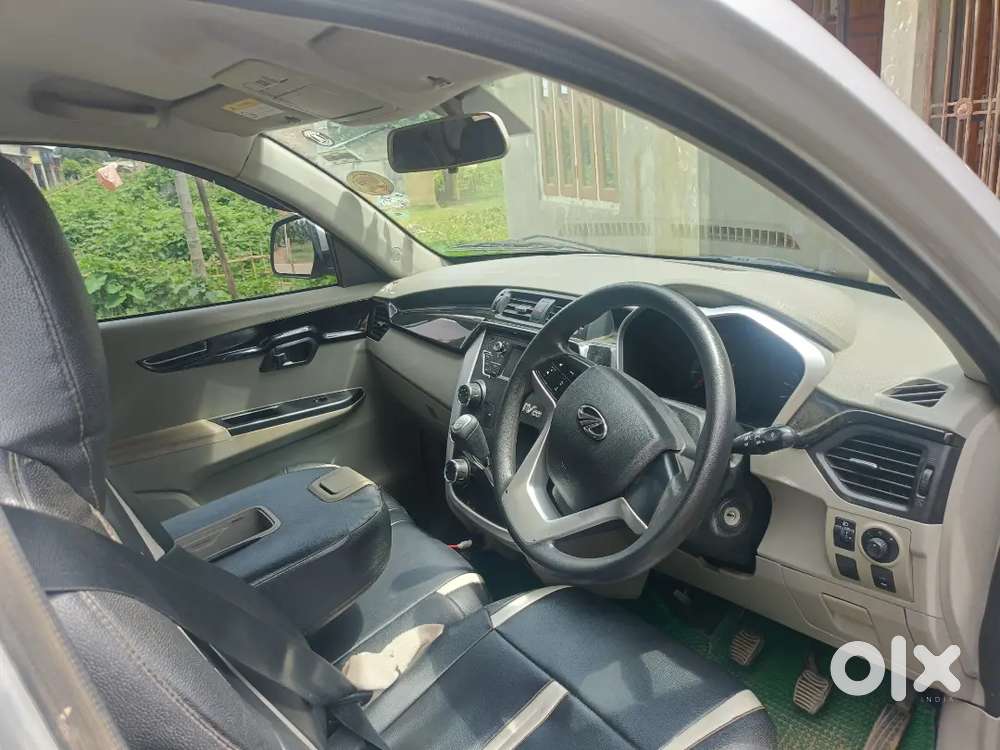 Mahindra Kuv100 Nxt 2016 Petrol 1 Km Driven