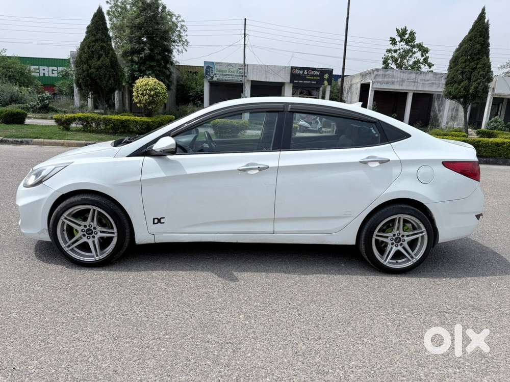 Hyundai Fluidic Verna 1.6 Crdi Sx Automatic, 2012, Diesel