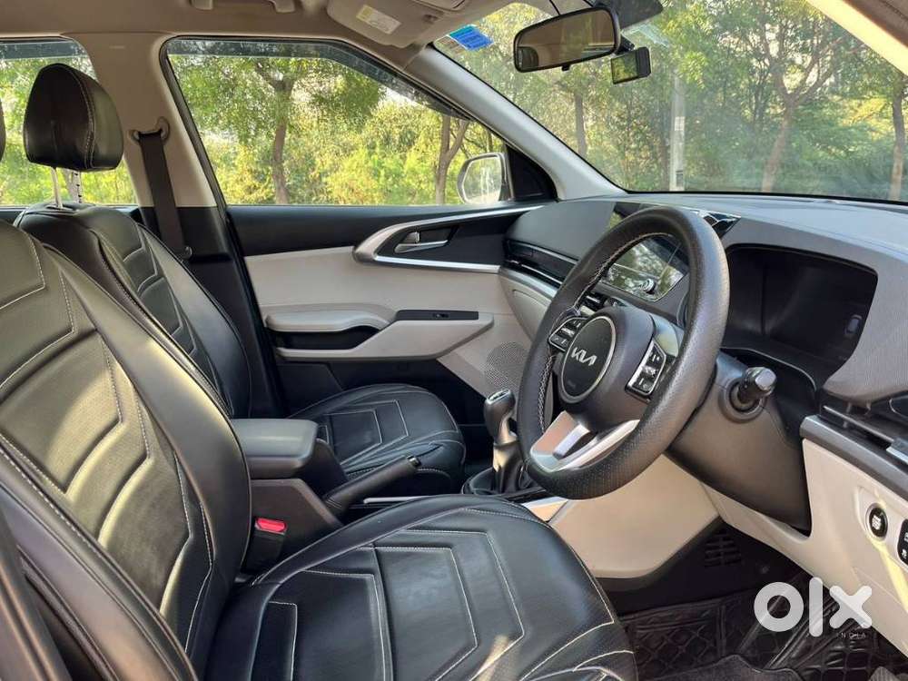 Kia Carens 1.5 Prestige Plus 7 Str Imt, 2024, Petrol