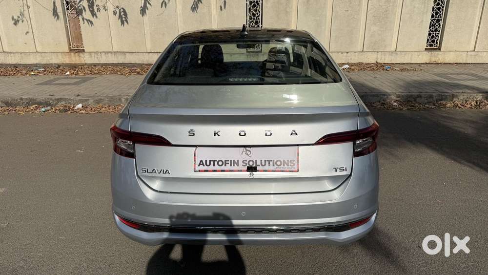 Skoda Slavia 1.5 Tsi Style At, 2023, Petrol
