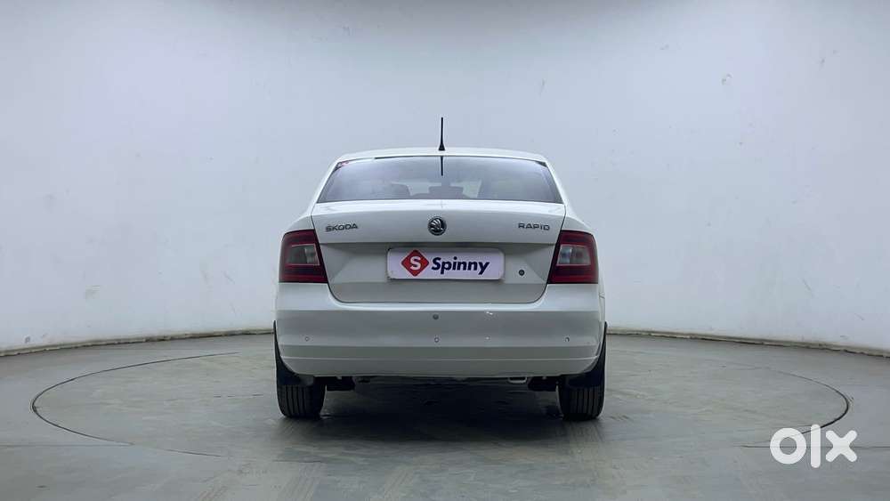 Skoda Rapid [ ] 1.5 Style Plus Tdi At, 2016, Diesel