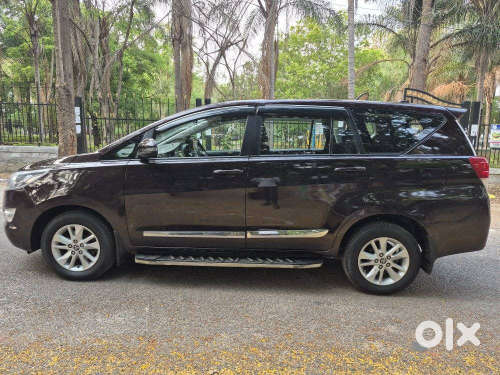 Toyota Innova Crysta 2.8 Gx At 7 Str, 2018, Diesel